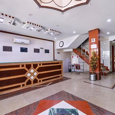 Merit Hotel Agra  Extérieur photo